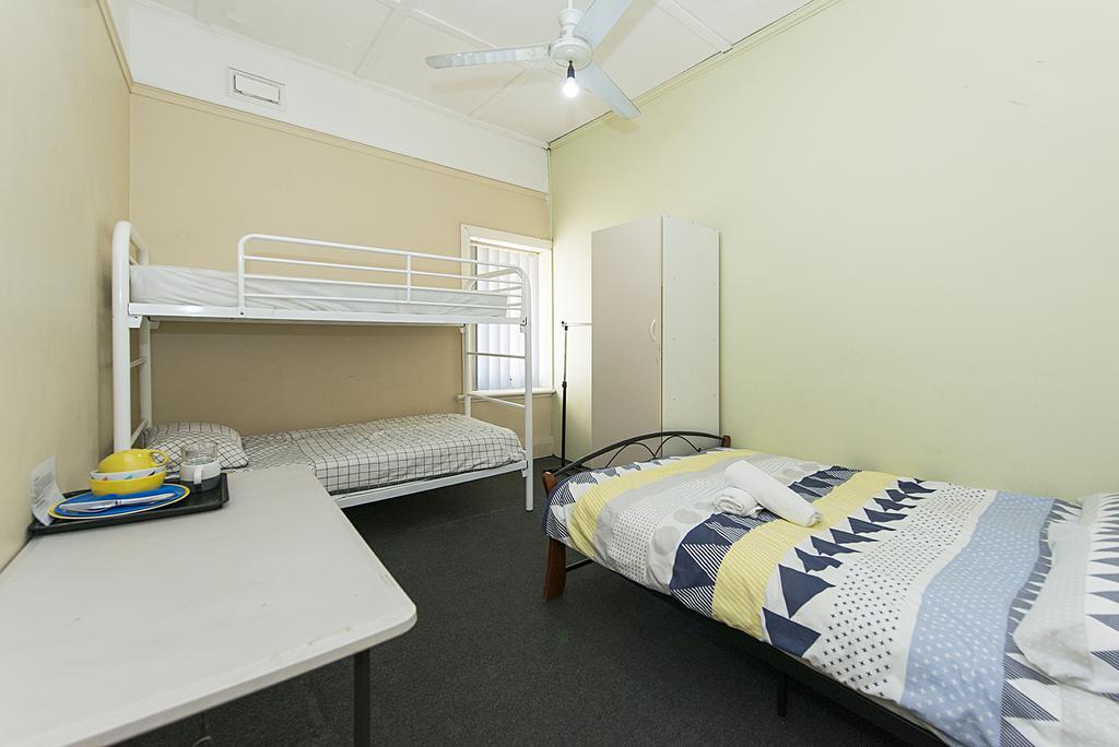 Victoria Park Lodge Perth Buitenkant foto